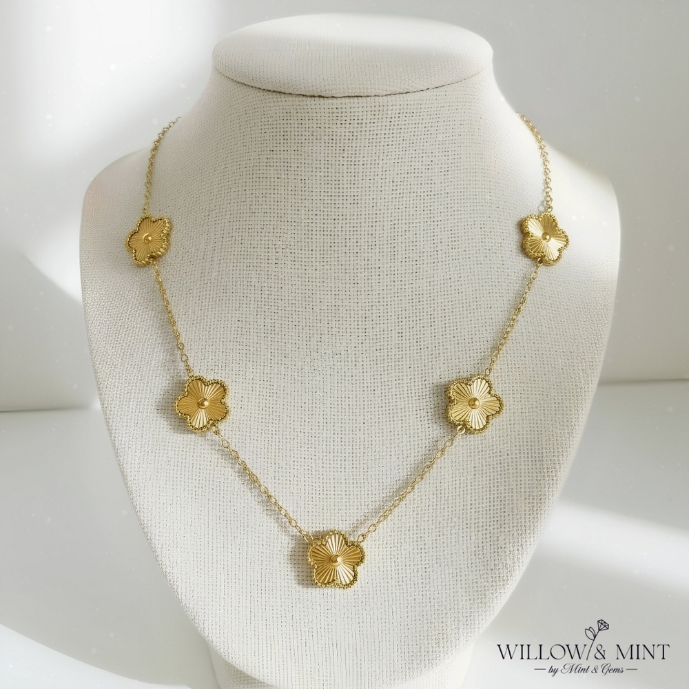 18K Gold Plated Dive Leaf Clover Necklace